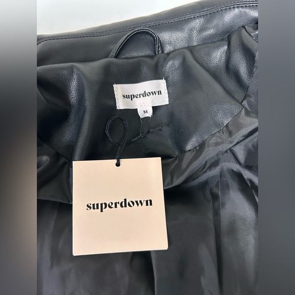 Superdown Sanja Faux Leather Jacket Black Medium Cropped Bomber Zip Up Women’s - Picture 14 of 16